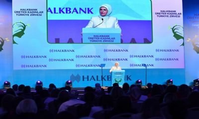 Emine Erdoğan, “Halkbank Üreten Kadınlar Türkiye Zirvesi”ne katıldı