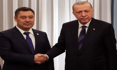 Cumhurbaşkanı Erdoğan, Kırgızistan Cumhurbaşkanı Caparov ile bir araya geldi