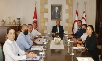 Cumhurbaşkanı Ersin Tatar, Kıbrıs Türk Esnaf ve Zanaatkarlar Odası ile Esnaf ve Zanaatkarlar Merkez Birliği heyetleriyle Cumhurbaşkanlığı’nda iki ayrı toplantı gerçekleştirdi