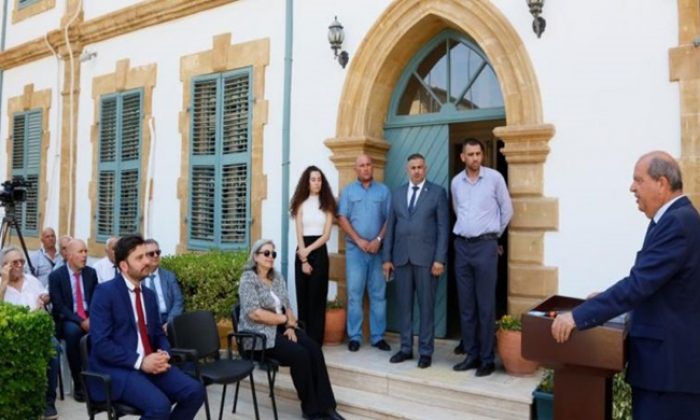Cumhurbaşkanı Ersin Tatar, “Kıbrıs Fetva Emini – Hürremzâde Mehmed Hakkı Efendi ve Fetvaları” isimli kitabın tanıtım etkinliğine katıldı: