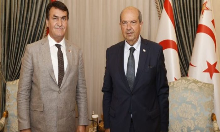 Cumhurbaşkanı Ersin Tatar, Osmangazi Belediye başkanı ve beraberindeki heyeti kabul etti