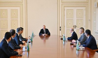 İlham Aliyev, Bakü’de düzenlenen etkinliklere katılan Türk devletlerinin bakanlarını kabul etti
