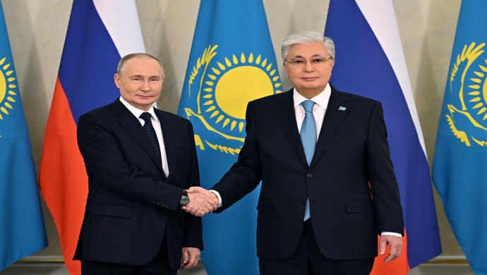 Cumhurbaşkanı Kassym-Jomart Tokayev ile Rusya Devlet Başkanı Vladimir Putin arasındaki müzakereler sınırlı formatta gerçekleşti
